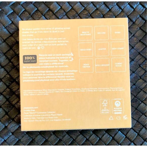 PLEY BEAUTY (by Urban Outfitters). NWT - Eyeshadow Palette in GOLDEN GIRL - Picture 3 of 13